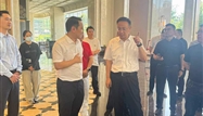 大渡口区委副书记、区政府区长张涛调研k8.com中心 现场办公攻坚助推项目提速